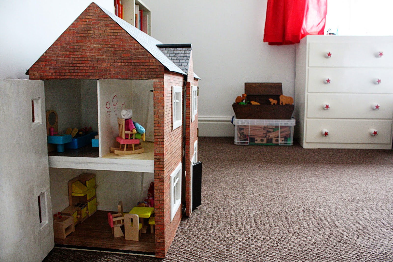 homemade dolls house